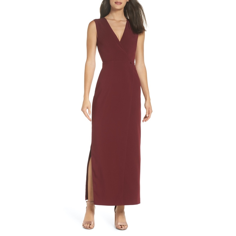 NEW Fame and Partners Elena V-Neck Side Slit Gown Size 8 Burgundy